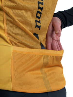 PRO WIND VEST WO'S BLACK/YELLOW 22